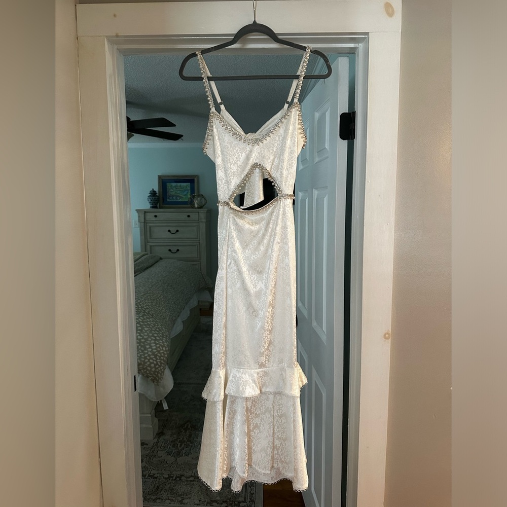 V Chapman dress sz 6